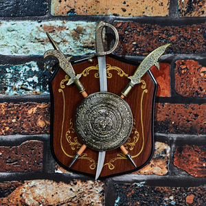 Roman Sword Armor Shield Wall Plaque Home Décor